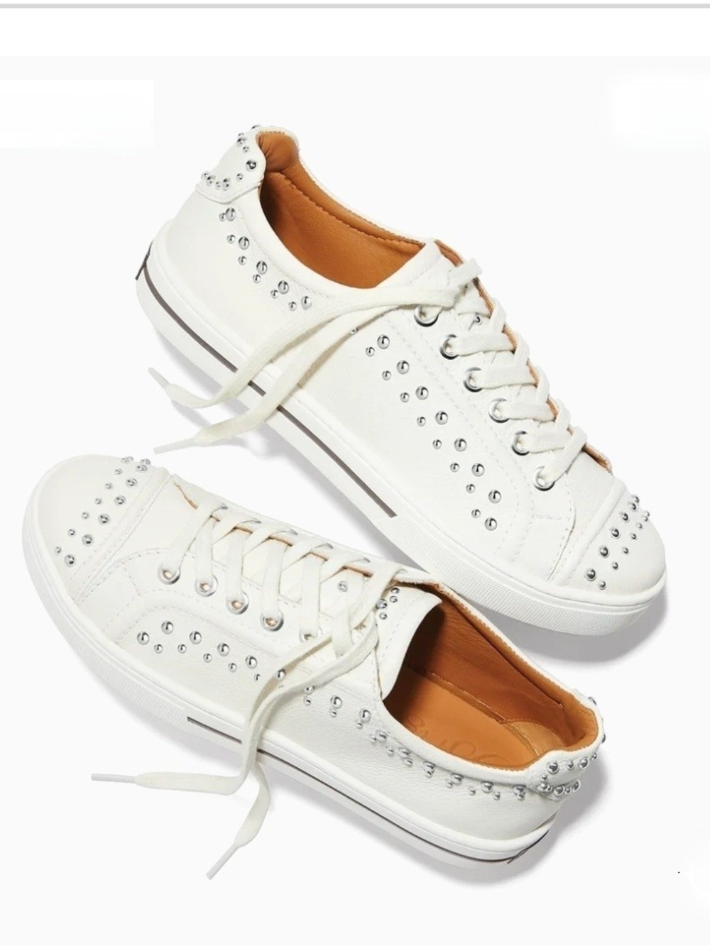 Brighton Studded White Women's Low-Top Sneakers